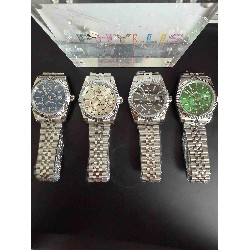 ROLEX    A Sky-DwellerⅡ RO2010