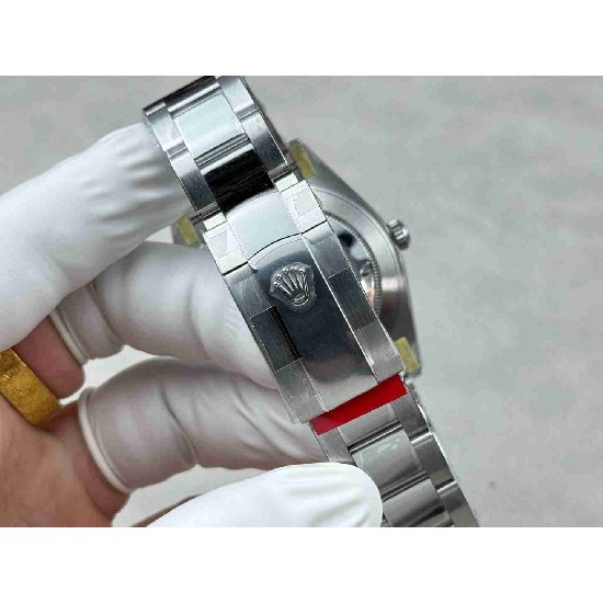 ROLEX       Date just 41 RO2015 (2026 new)