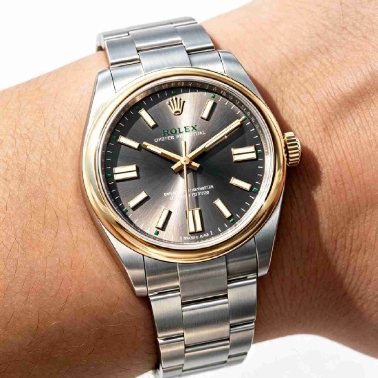 ROLEX   New Oyster Perpetual 41 RO2021 (2026 new )