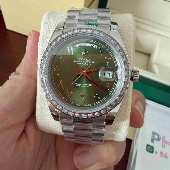ROLEX      Day Date 40 RO2026