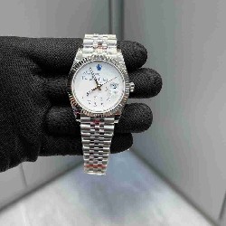 ROLEX   Who cares RO2029