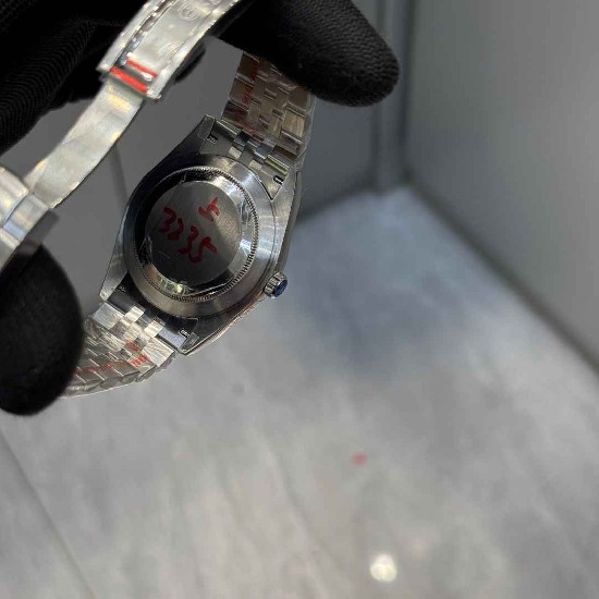 ROLEX   Who cares RO2029