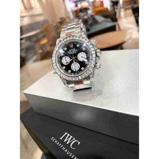 ROLEX     A Cosmograph Daytona RO2056