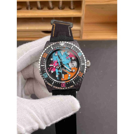 ROLEX Sea-Dweller 40MM  RO2059 （carbon fiber）