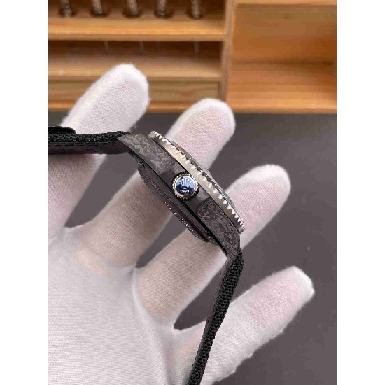ROLEX Sea-Dweller 40MM  RO2059 （carbon fiber）