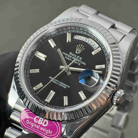 ROLEX   Day Date 40 RO2066 (18K gold 210g)