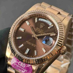 ROLEX   Day Date 40 RO2070 (18K gold 210g)