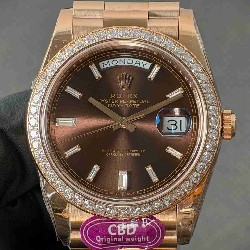ROLEX   Day Date 40 RO2071 (18K gold 210g)