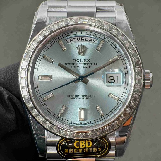 ROLEX   Day Date 40 RO2073 (18K gold 210g)