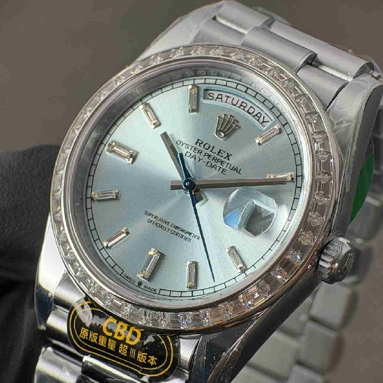 ROLEX   Day Date 40 RO2073 (18K gold 210g)