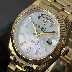 ROLEX   Day Date 40 RO2076 (18K gold 210g)