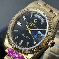 ROLEX   Day Date 40 RO2077 (18K gold 210g)