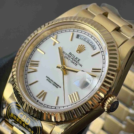 ROLEX   Day Date 40 RO2078 (18K gold 210g)