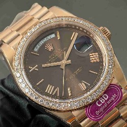 ROLEX   Day Date 40 RO2090 (18K gold 210g)
