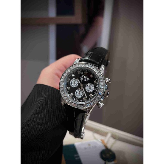 ROLEX     A Cosmograph Daytona RO2092
