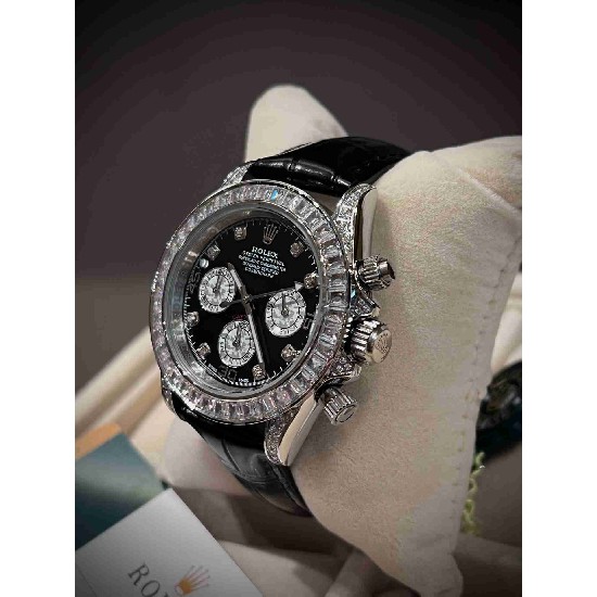 ROLEX     A Cosmograph Daytona RO2092
