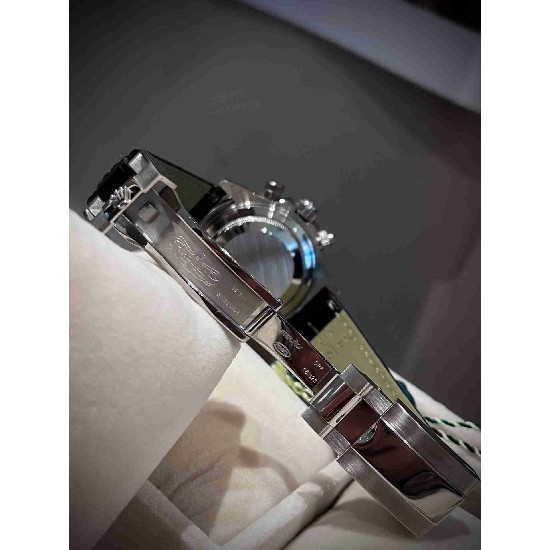 ROLEX     A Cosmograph Daytona RO2092