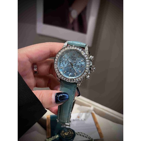 ROLEX     A Cosmograph Daytona RO2093