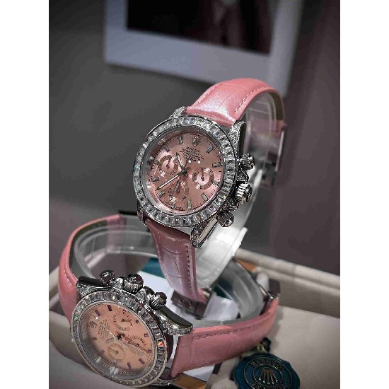 ROLEX     A Cosmograph Daytona RO2094