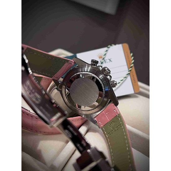ROLEX     A Cosmograph Daytona RO2094