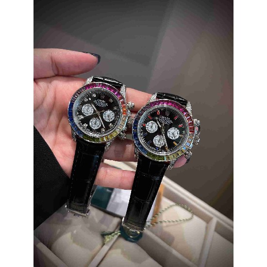 ROLEX     A Cosmograph Daytona RO2095