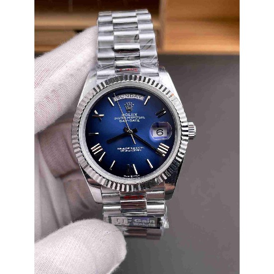 ROLEX   Day Date 40 RO2096