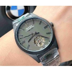 ROLEX      Oyster Perpetual 41  RO2097