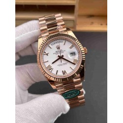 ROLEX   Day Date 40 RO2119 (18K gold 210g)