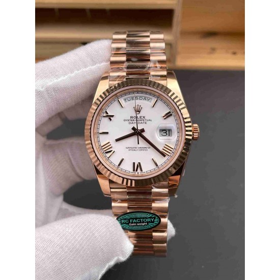 ROLEX   Day Date 40 RO2119 (18K gold 210g)
