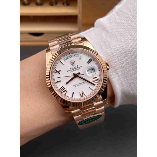 ROLEX   Day Date 40 RO2119 (18K gold 210g)