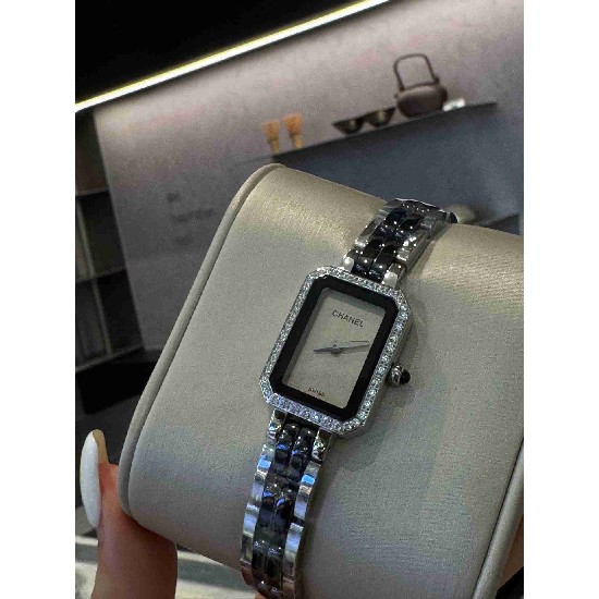 Chanel  Watch CHW0091