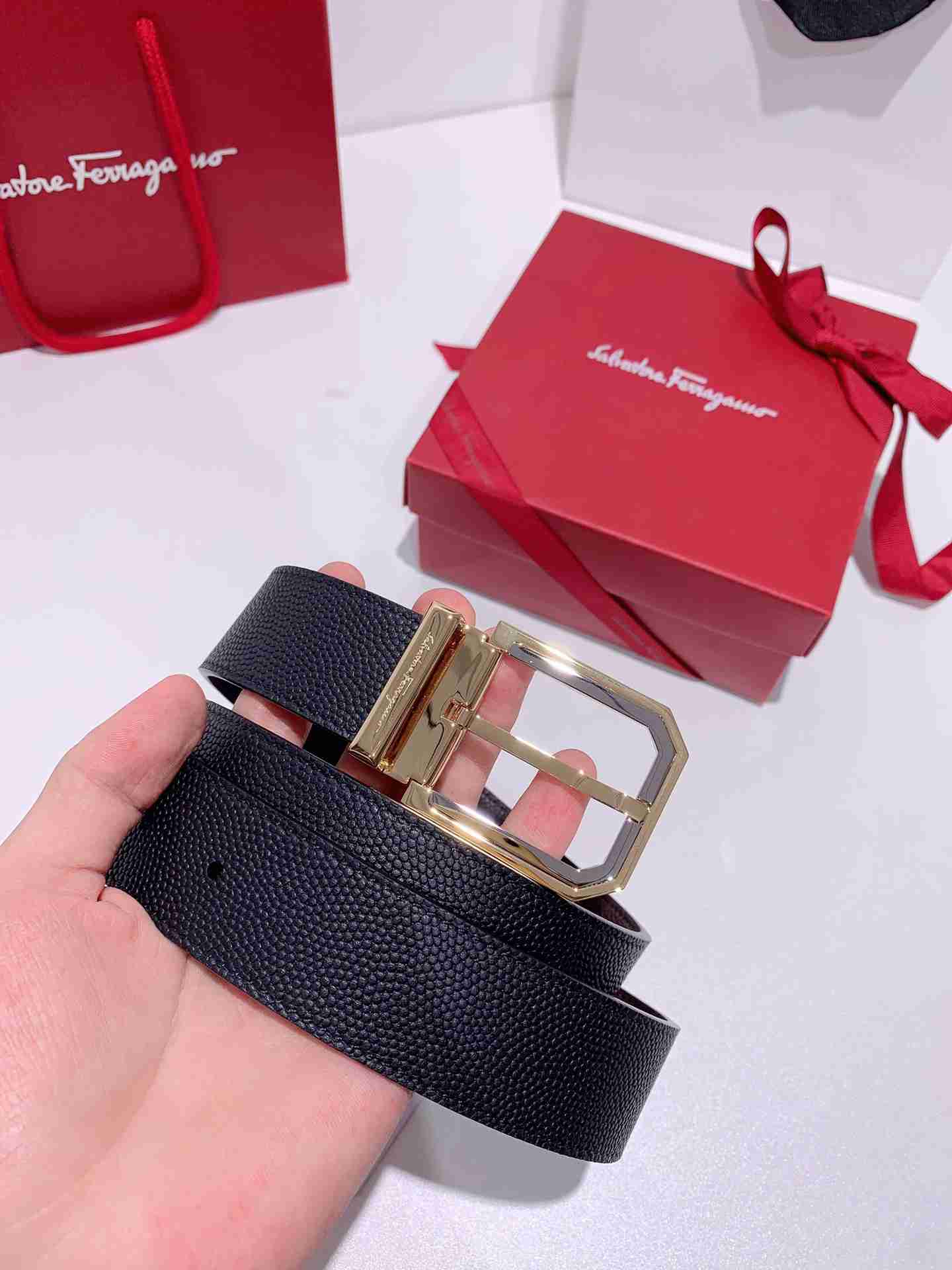 Salvatore Ferragamo Belt 