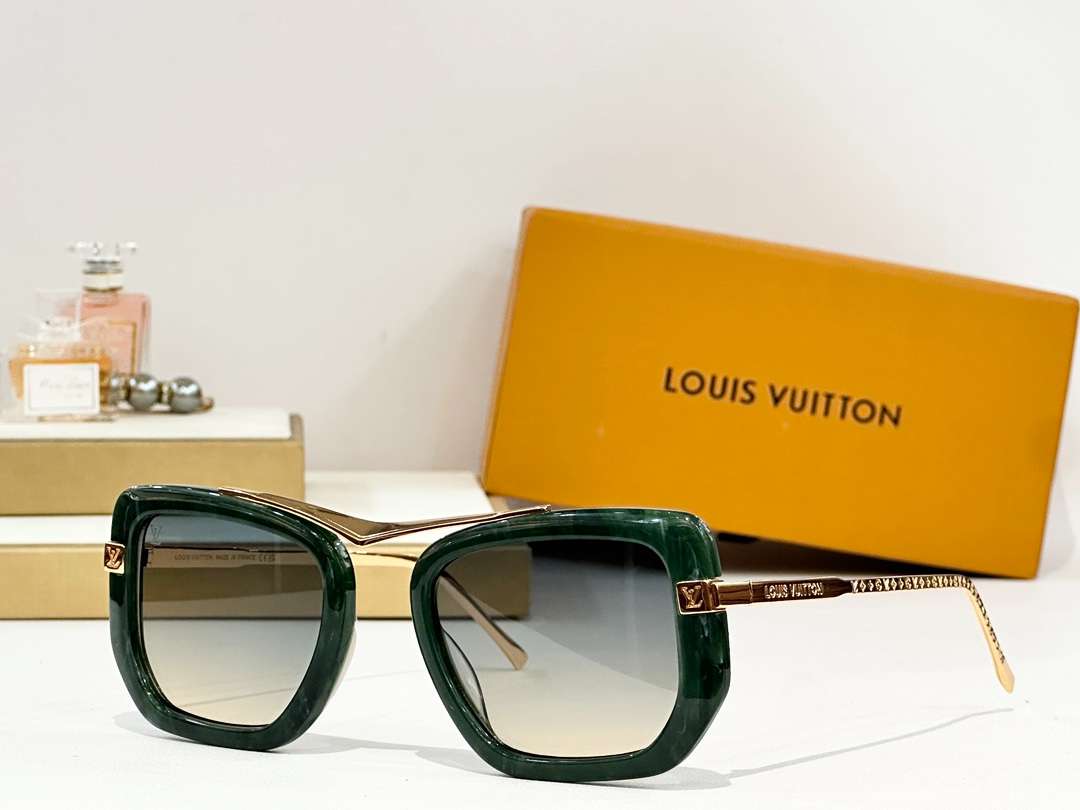 Louis  Vuitton sunglasses LVAA40