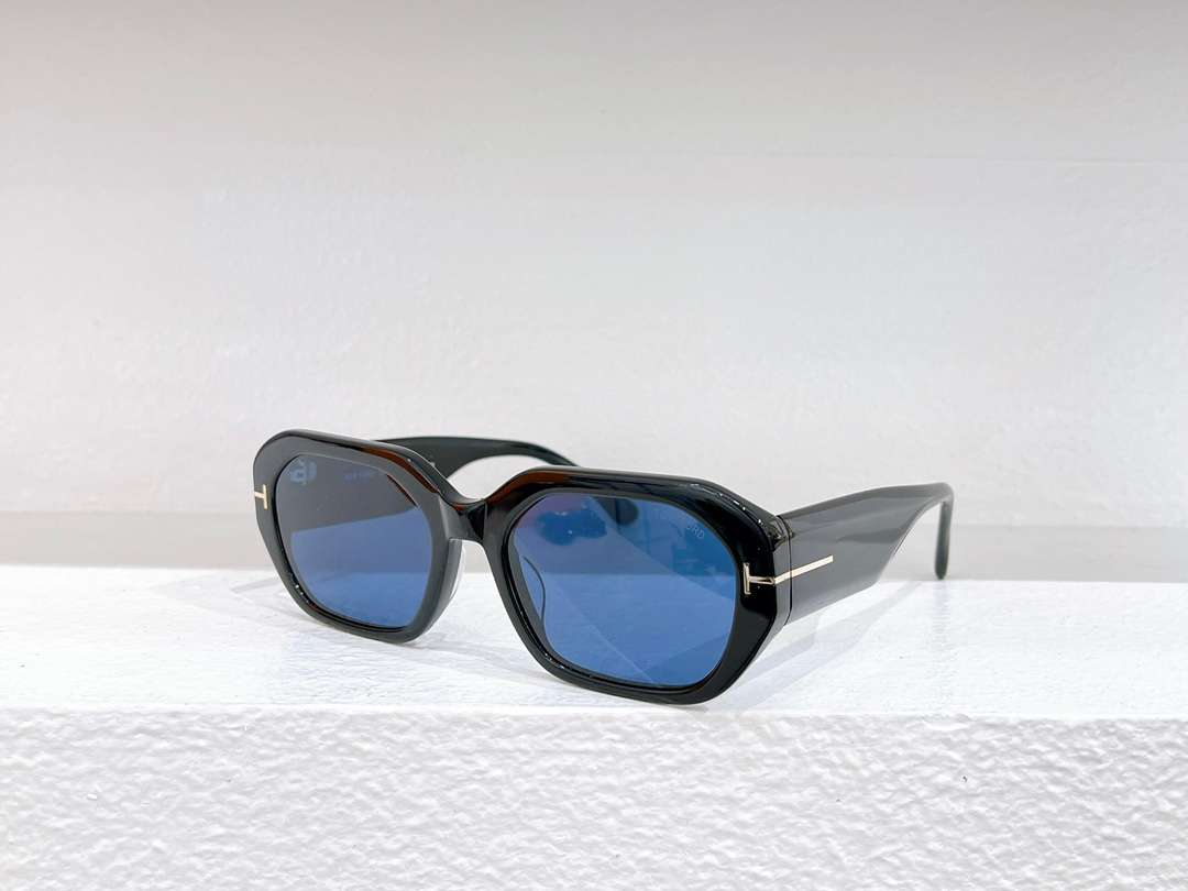 TOM FORD sunglasses
