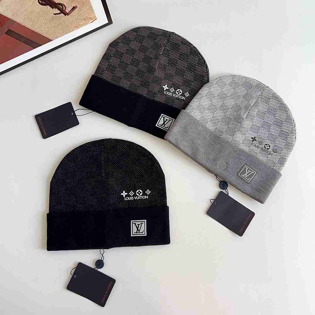 Free Gifts LV Cold het (Need to Order Amount ≥ $150)️! ! Dont Support Purchase Separately!!! 