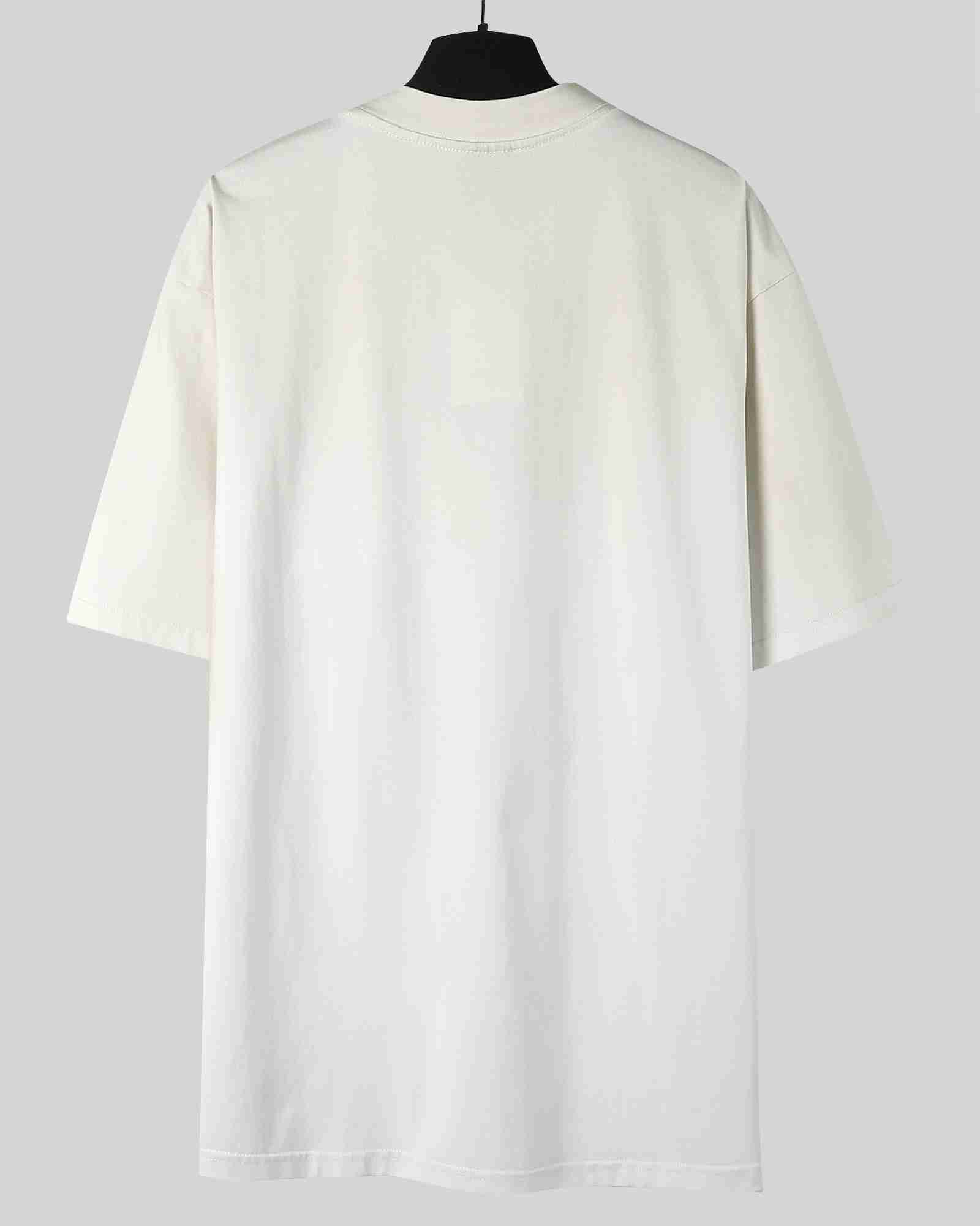 Balenciaga     T-shirt BAY0240