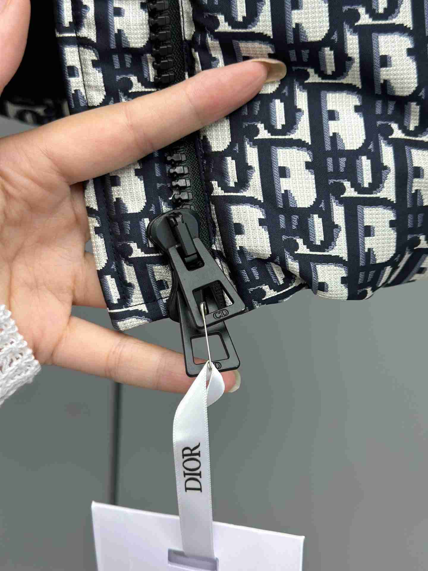 Dior    Tops DIY0293