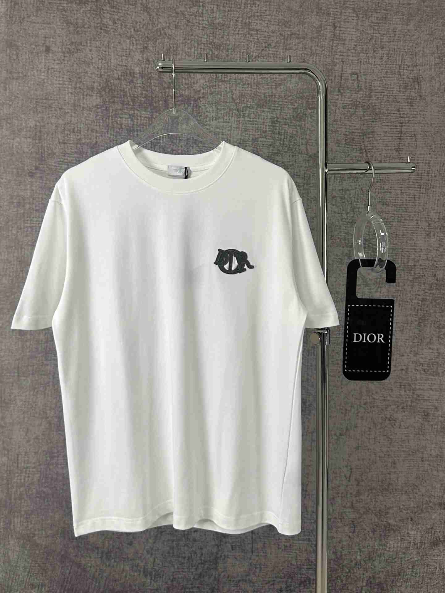 Dior    T Shirt DIY0315