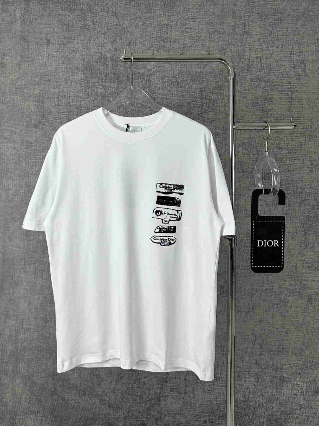 Dior    T Shirt DIY0317