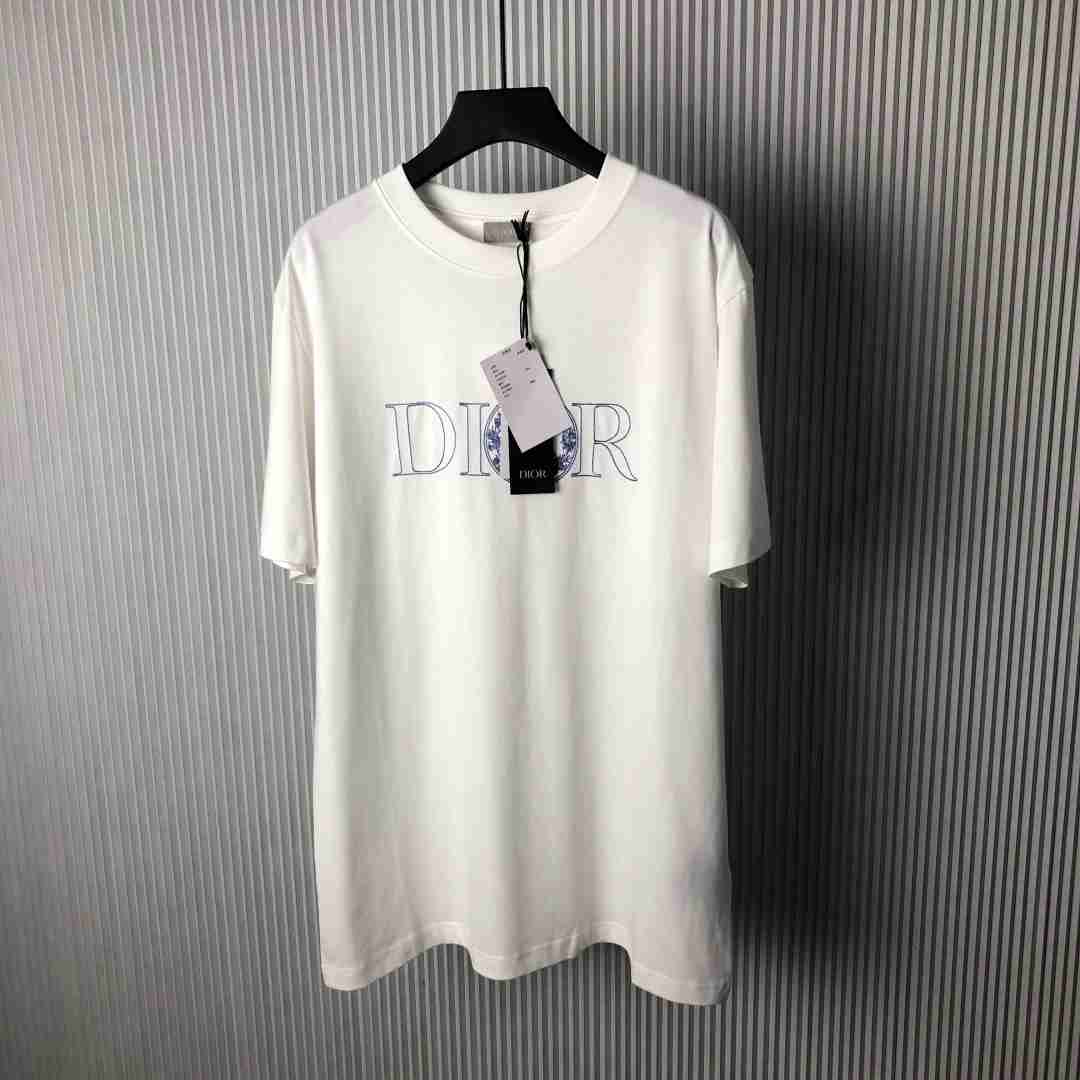 Dior    T Shirt DIY0320