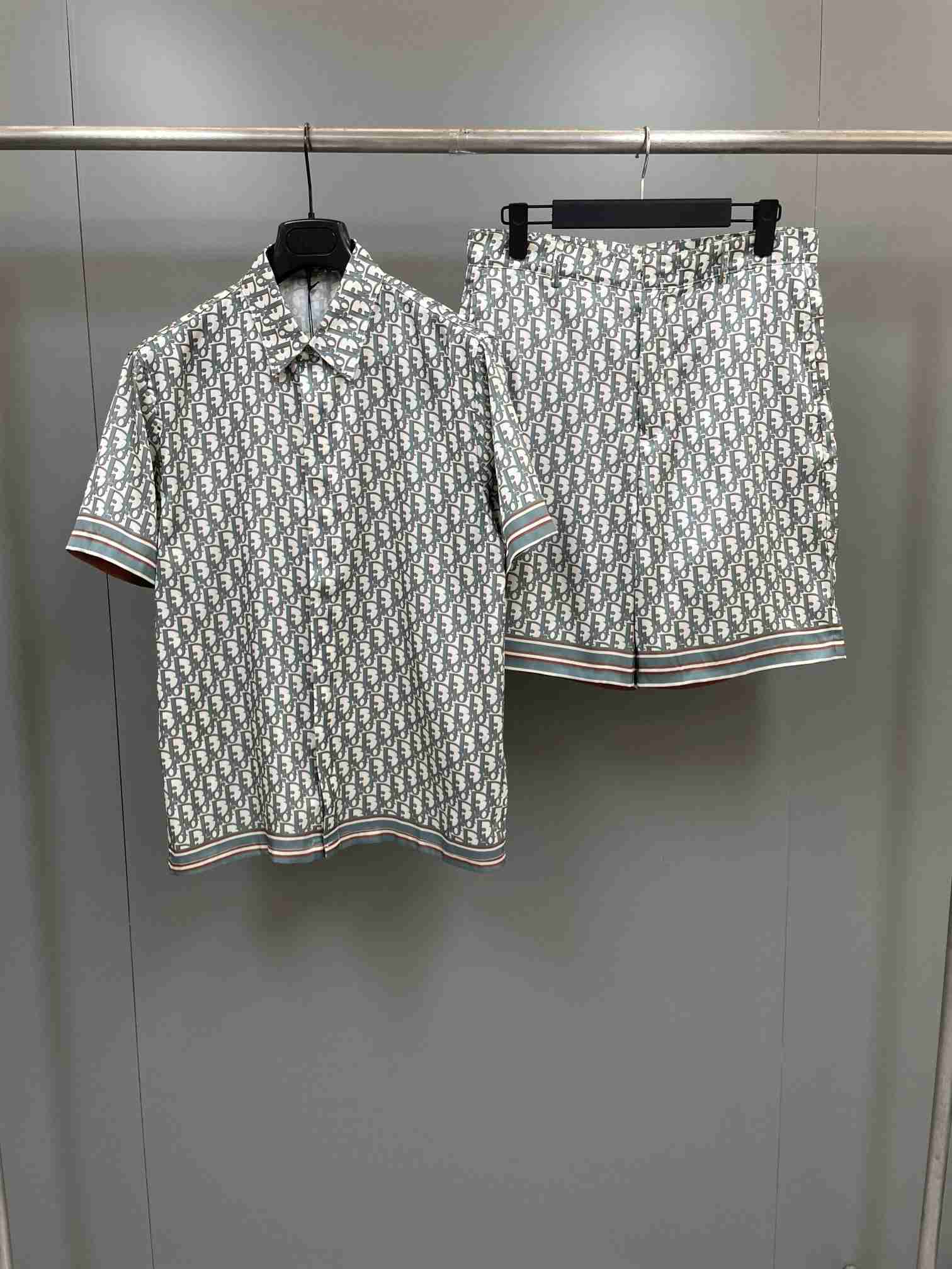 Dior    Set DIY0337