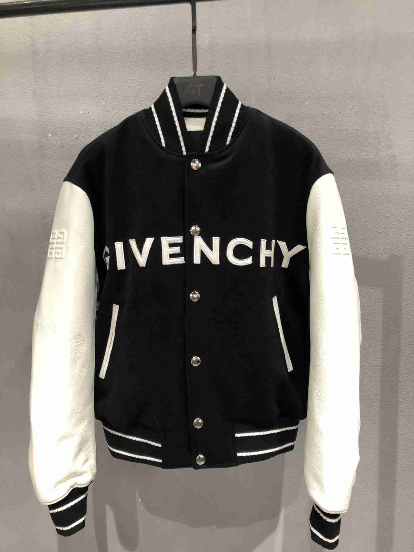 Givenchy Tops GVY0053