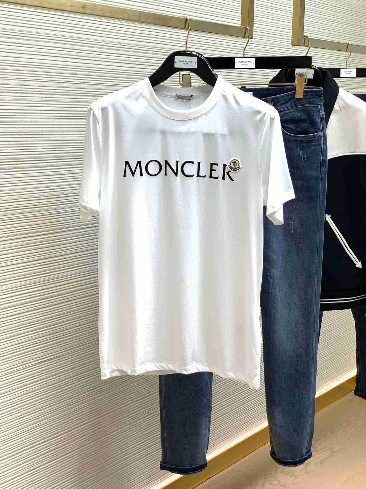 Moncler T-shirt MOY0015