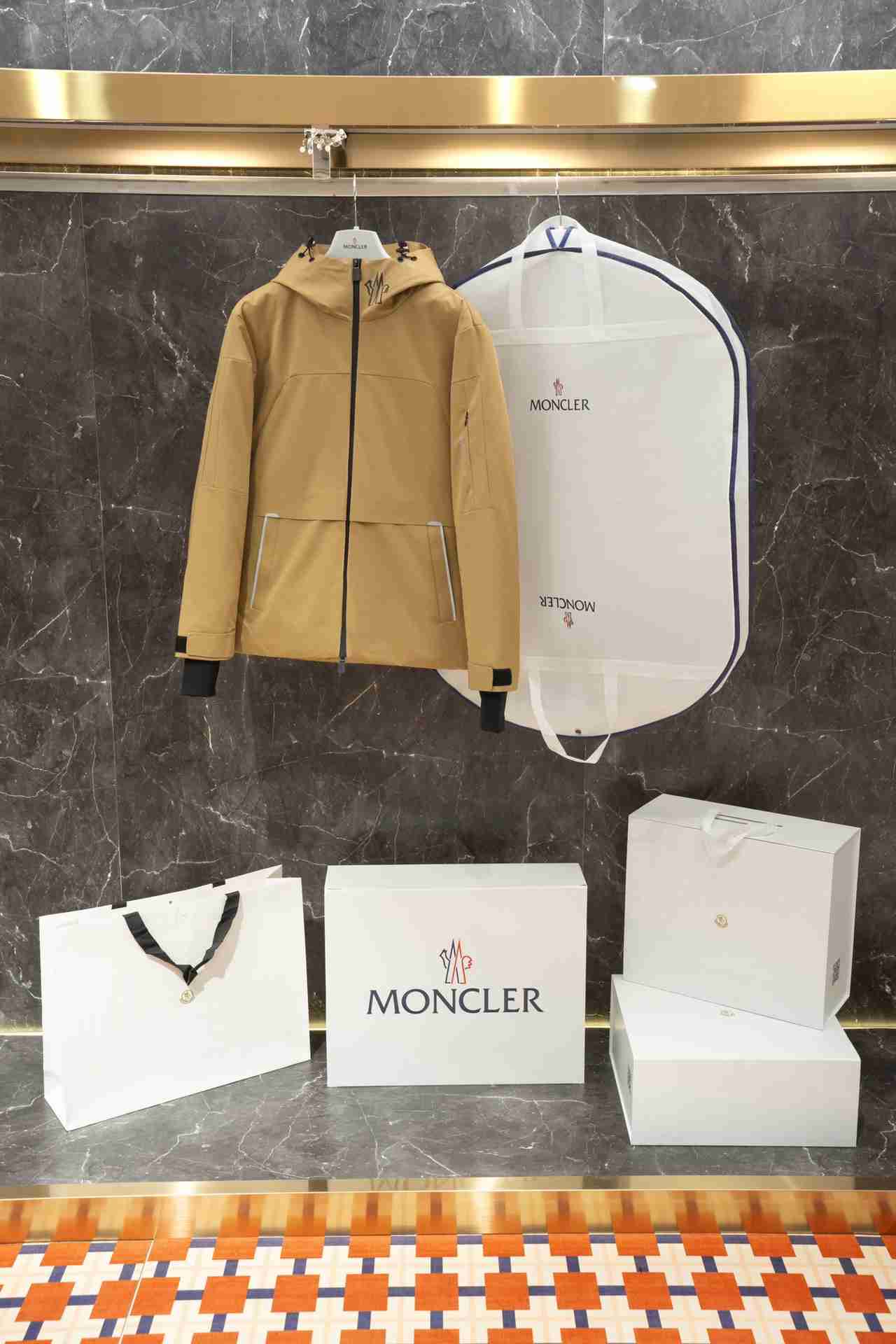 Moncler   Tops MOY0122