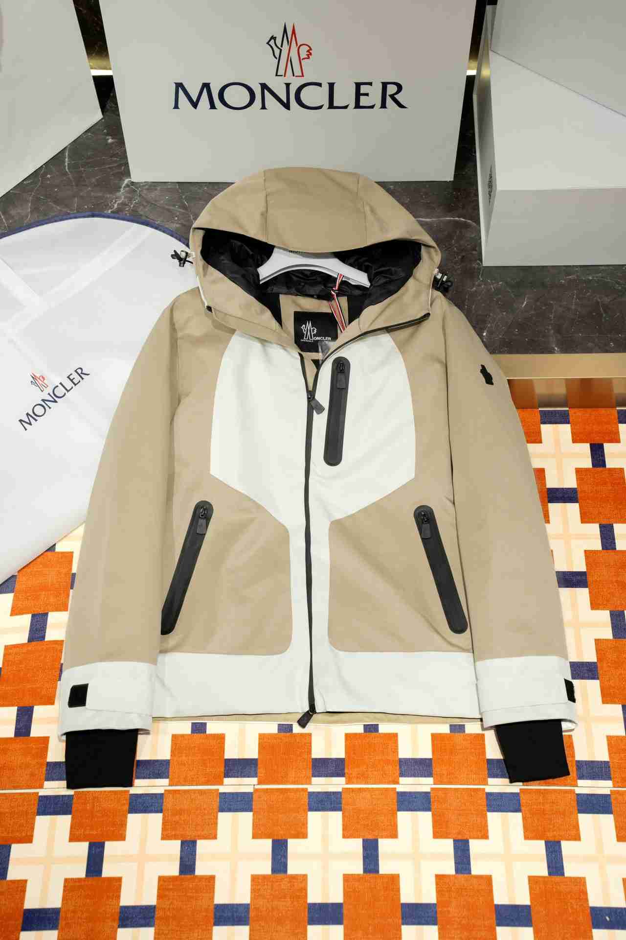 Moncler   Tops MOY0125