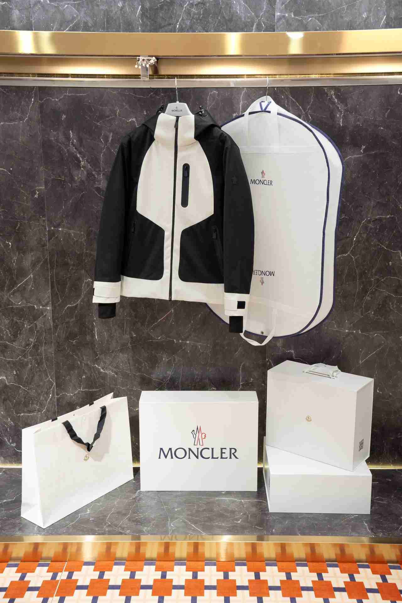 Moncler   Tops MOY0126
