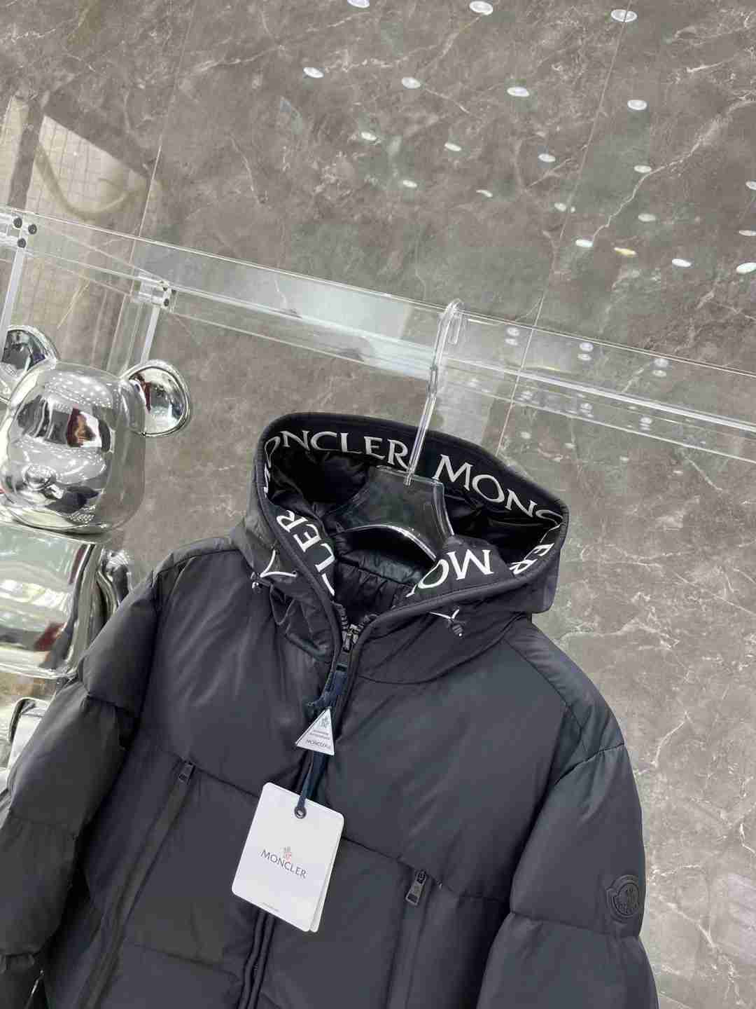Moncler       Tops MOY0142