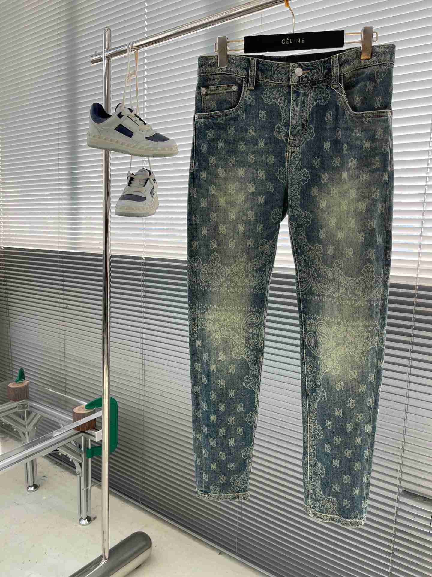 AMIRI Pants AIM0012