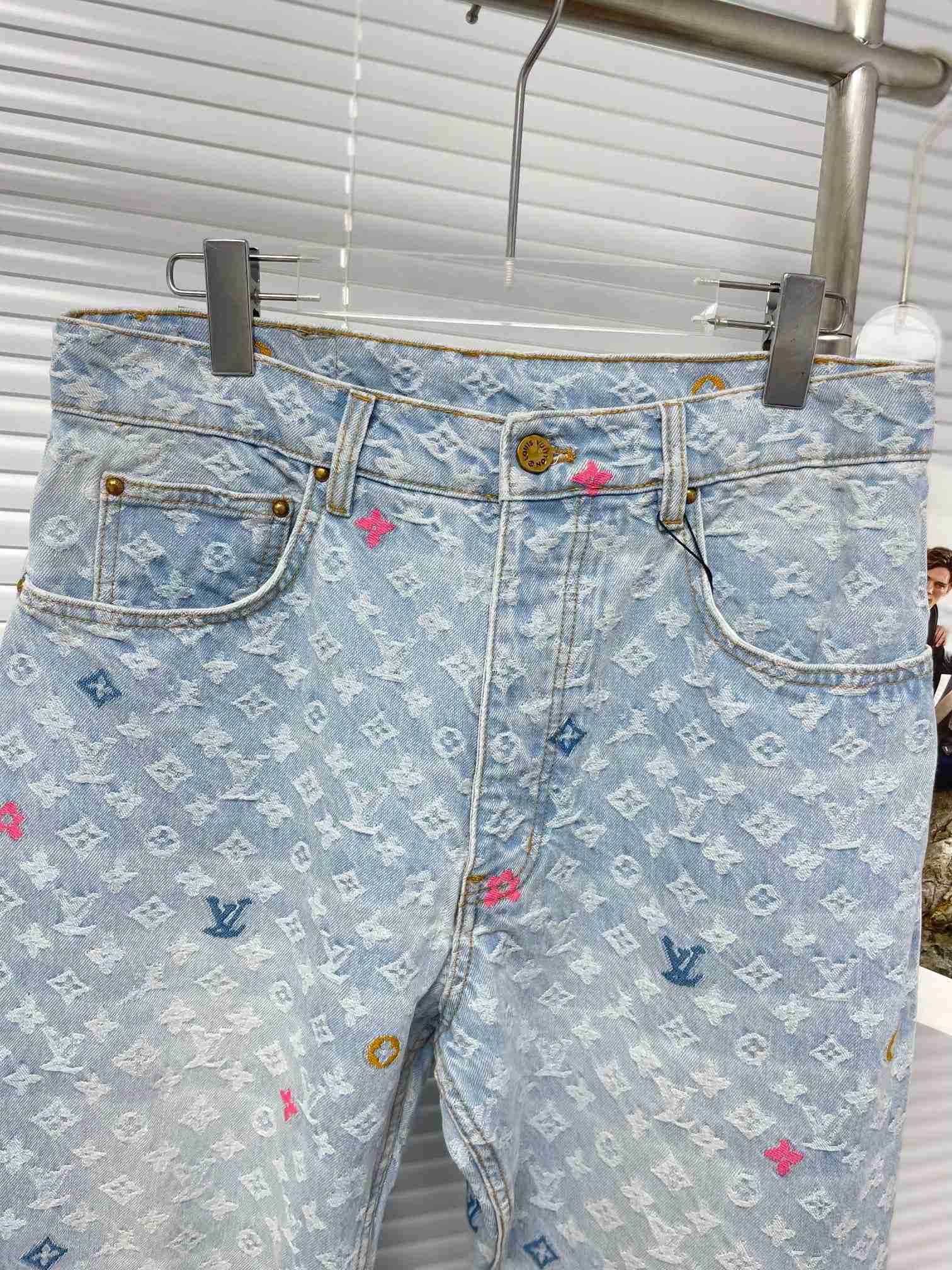 LV Pants LVK0005
