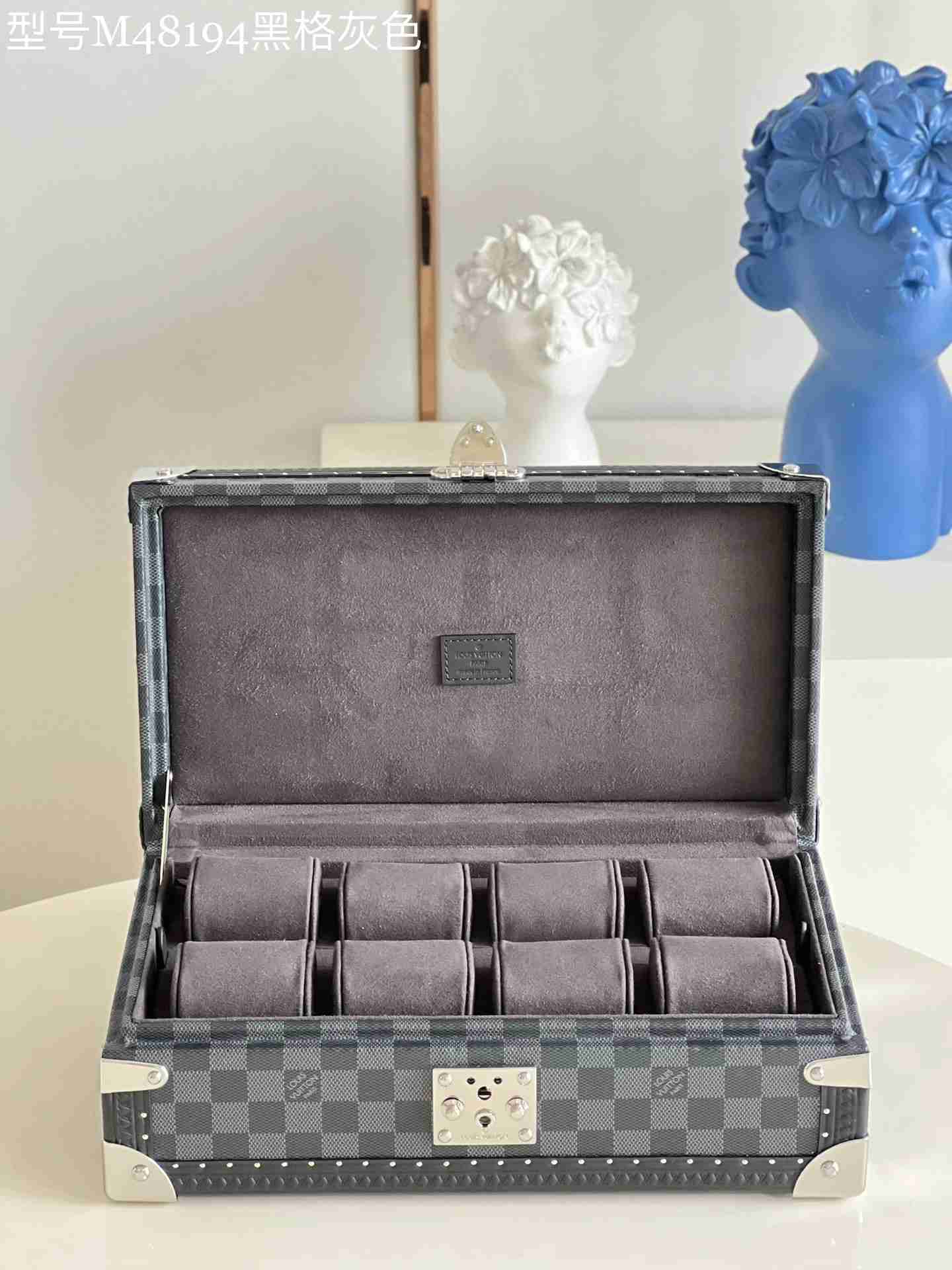 Watch case WA0012